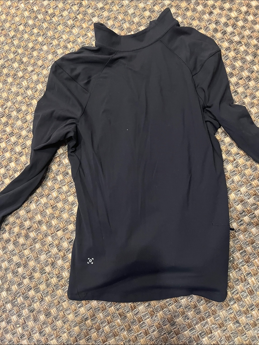 Unisex’s med Black Long-Sleeve  1/4 zip lululemon